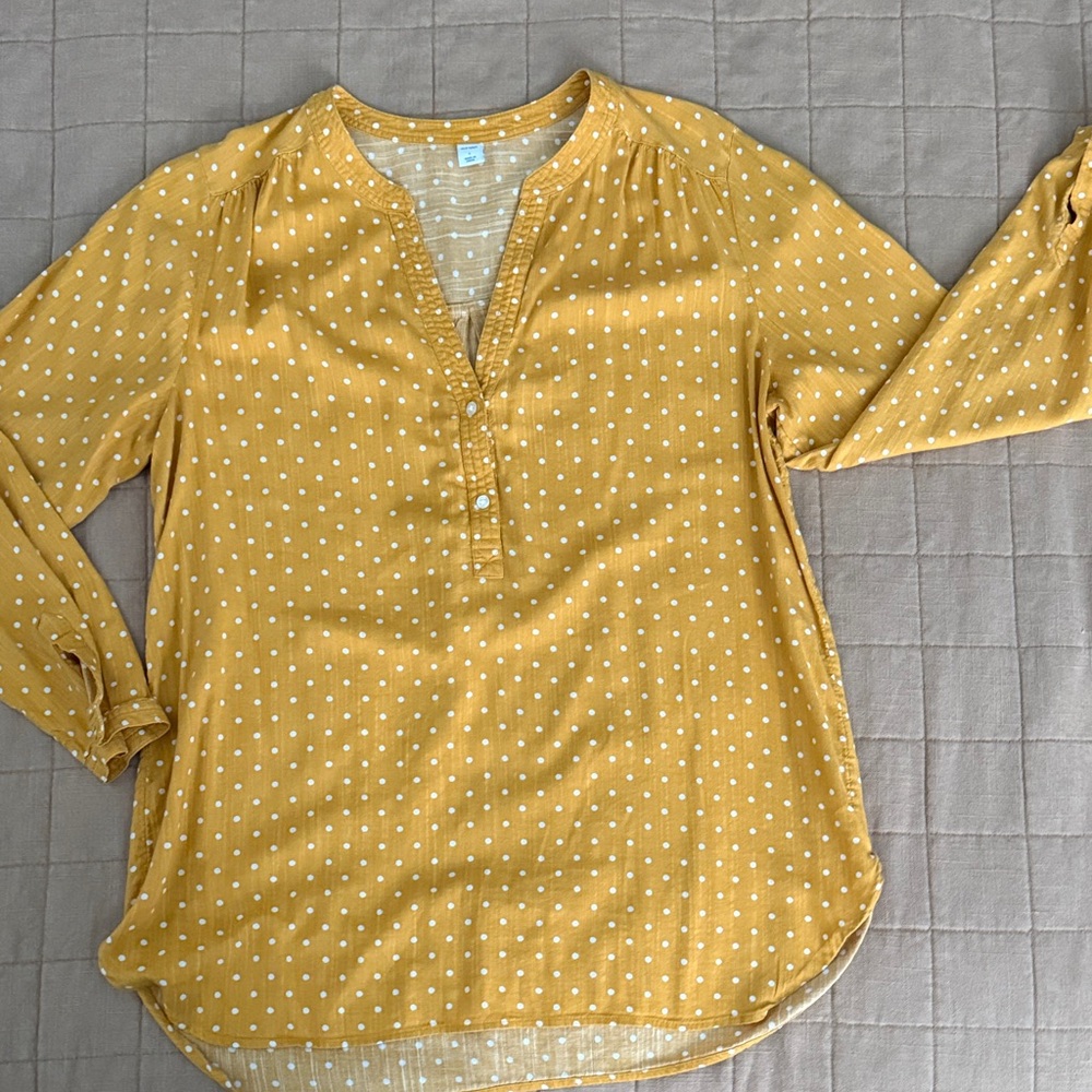 Old Navy Mustard Yellow Polka Dot Long-Sleeve Blouse
